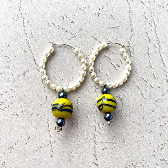 Line Dancer - Yellow and Blue Glass Hoop Earrings - Picture 5 of 5